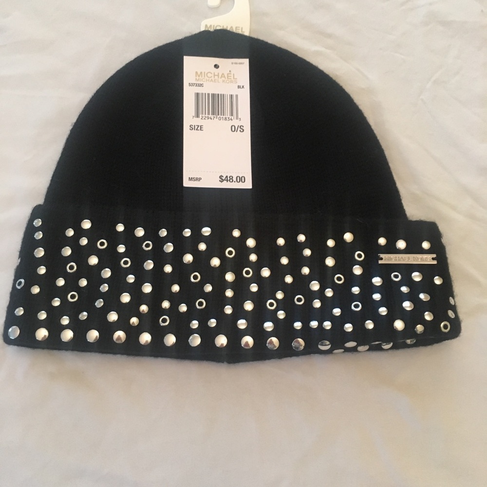 Michael Kors Silver Detailed Beanie